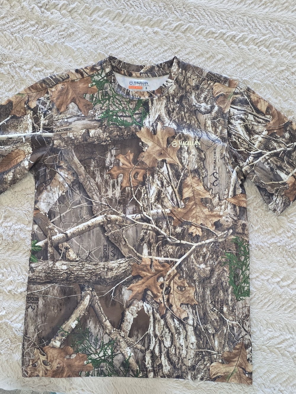 Magellan Outdoors Men’s Realtree Camo Short Sleeve Shirt - Brown/Green